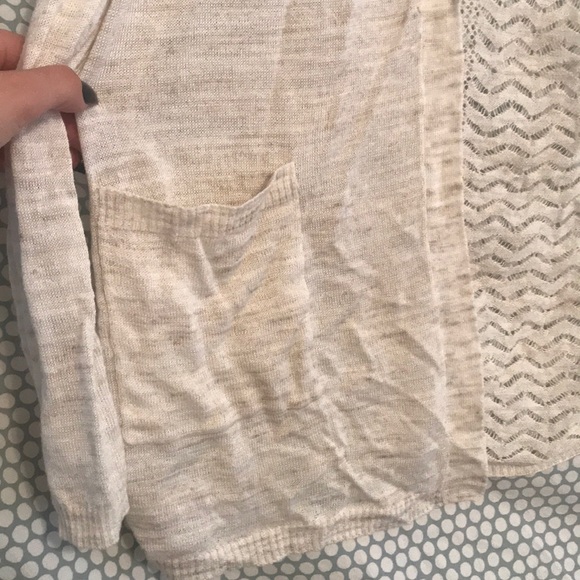 cream colored sweater - Picture 4 of 5